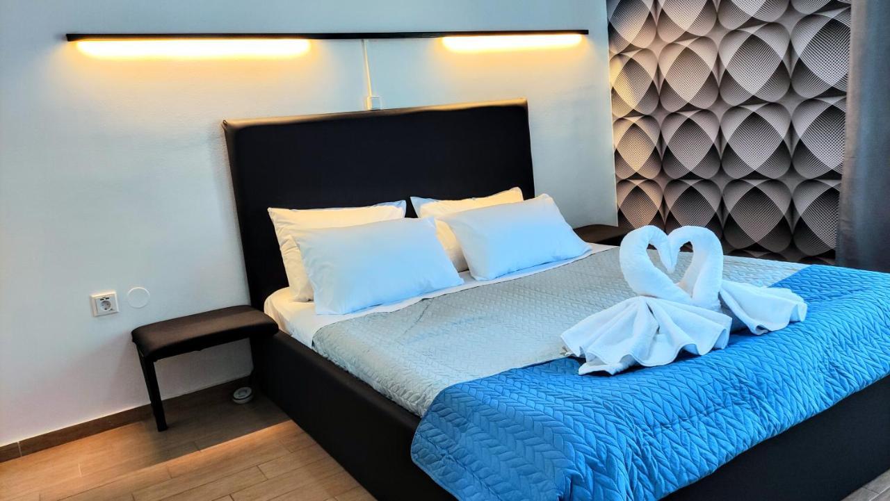 The Elysian At Nicopolis Jacuzzi Apartamento Nikopolis Exterior foto