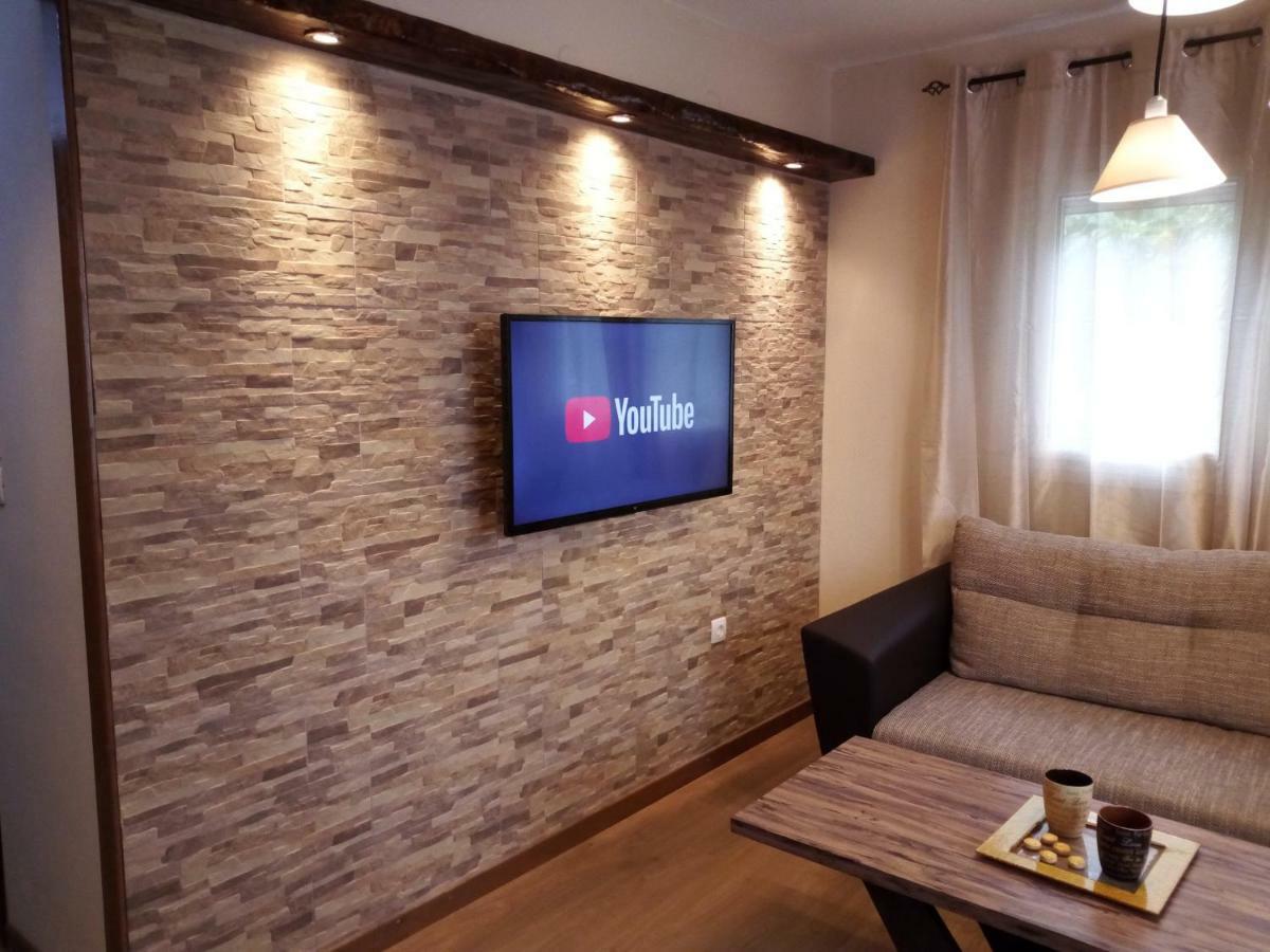 The Elysian At Nicopolis Jacuzzi Apartamento Nikopolis Exterior foto